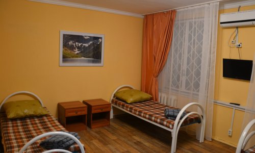 «Родные люди» пансионат на Коновалова