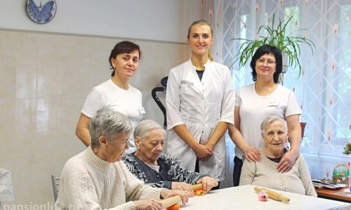 «Родные люди» пансионат на Коновалова цены